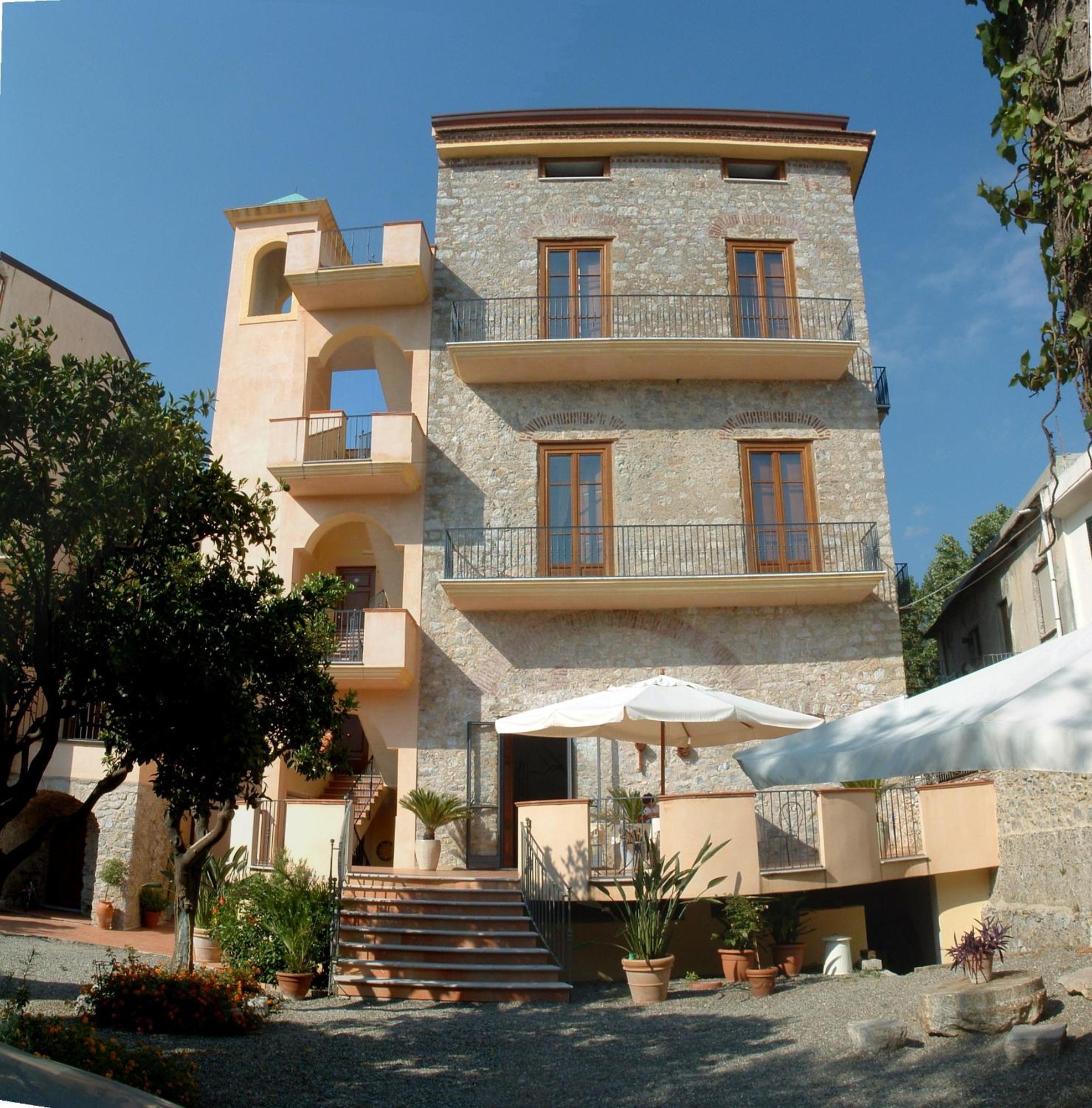 Hotel Del Sole Al Plebiscito Sapri Exteriör bild