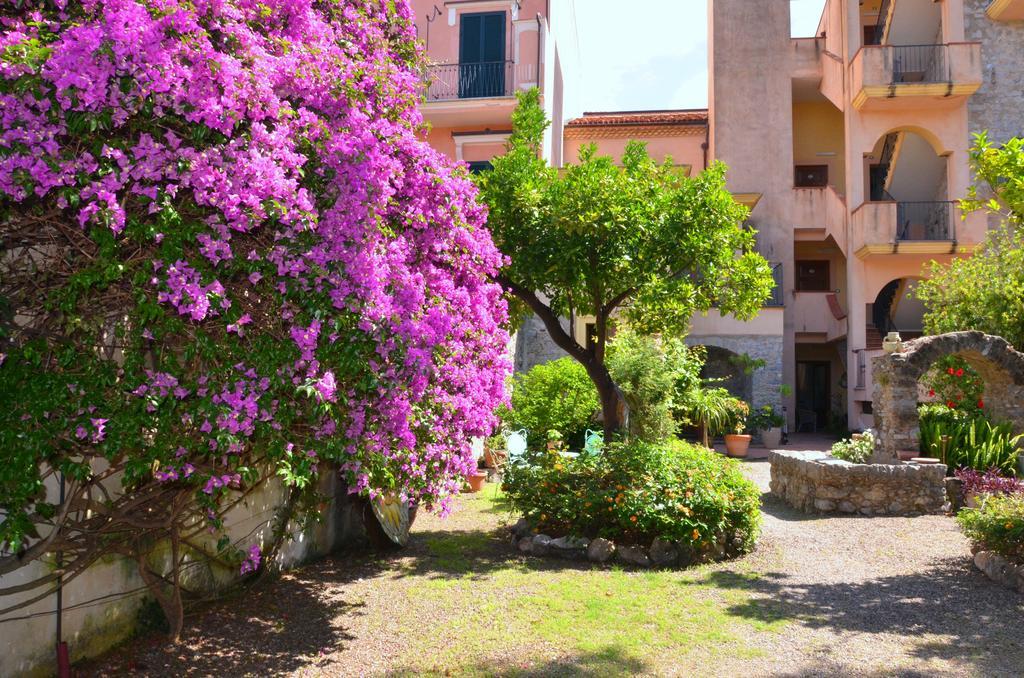 Hotel Del Sole Al Plebiscito Sapri Exteriör bild