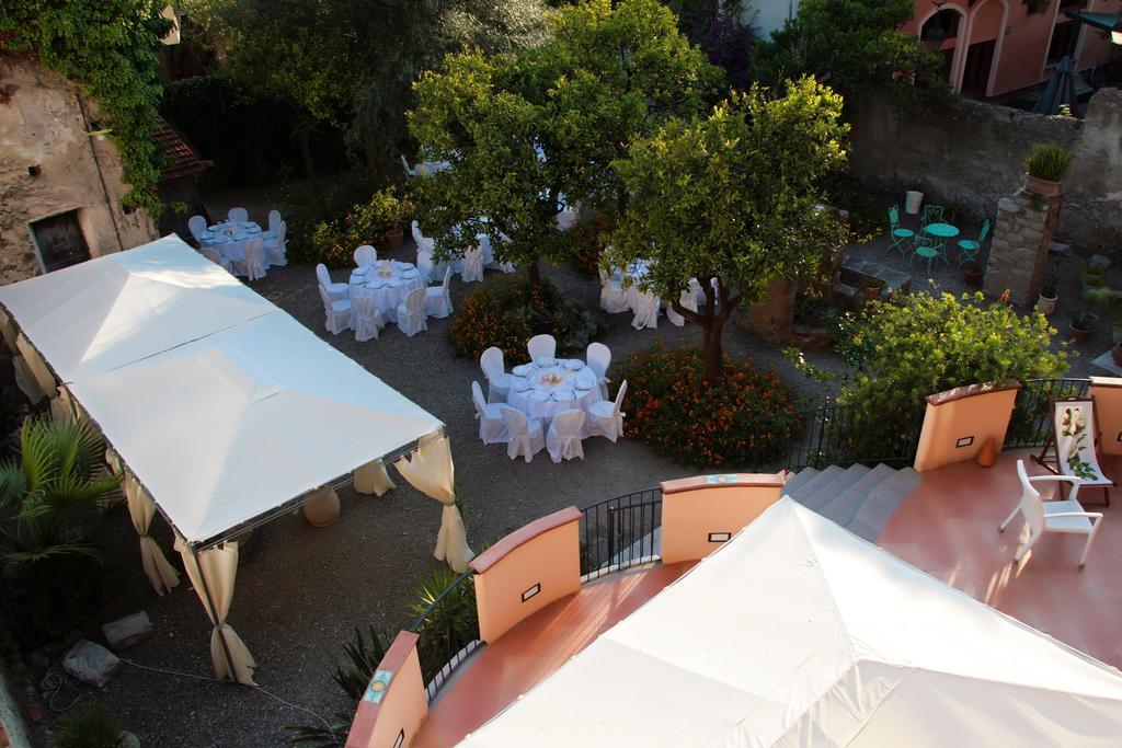 Hotel Del Sole Al Plebiscito Sapri Exteriör bild